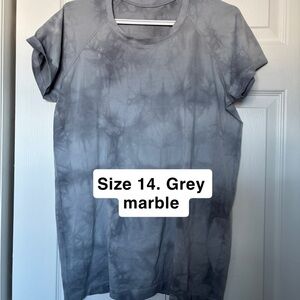 Lululemon Swiftly Tech Top